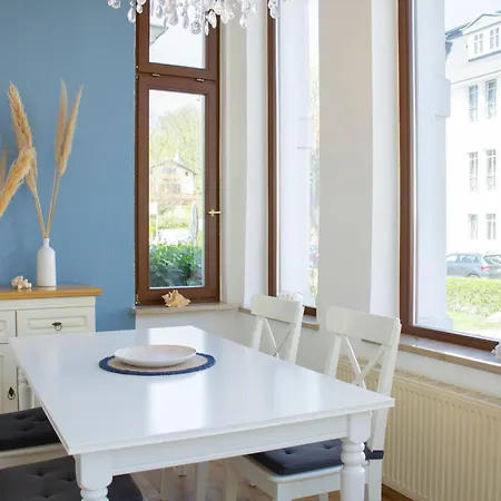 Brise Kramme App B * Херингсдорф